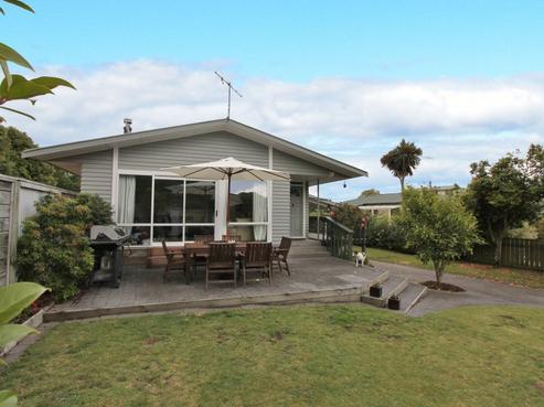 23 Sunset Street, Hilltop