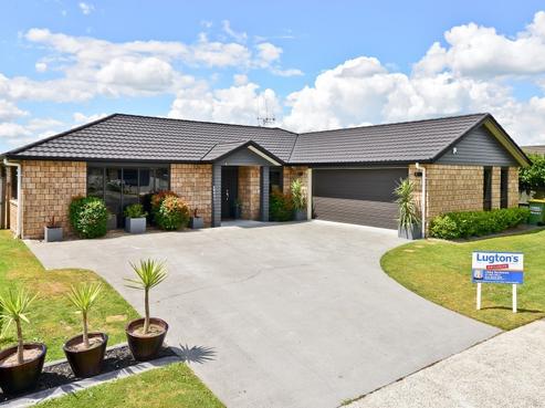 15 Holly Place, Rototuna North