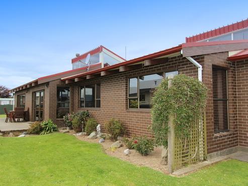 46 Orwell Crescent, Newfield