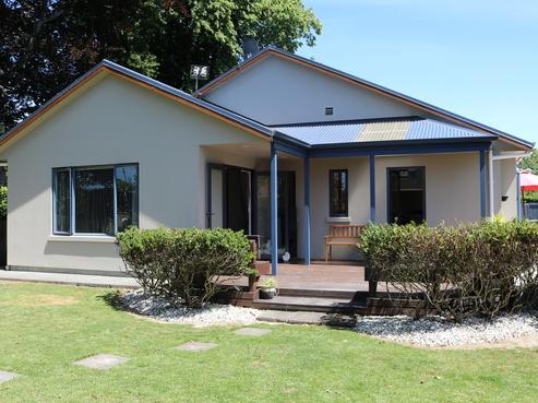 33 York Street, Solway