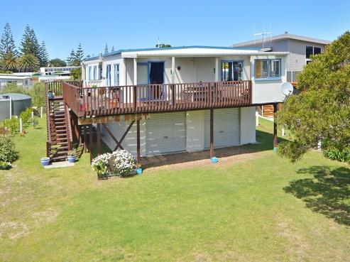 3 Pinedale Crescent, Riversdale Beach