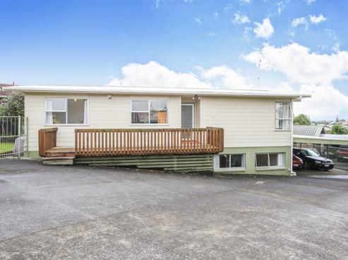 28 Felgrove Street, Glendene