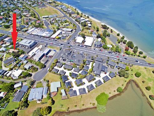 235 Main Road, Tairua