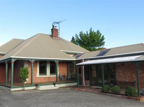 188 Otipua Road, West End