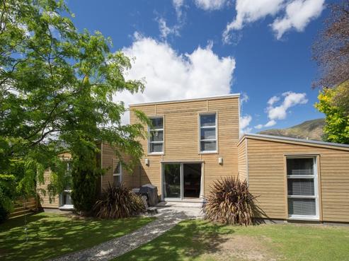 195 Stone Street, Wanaka