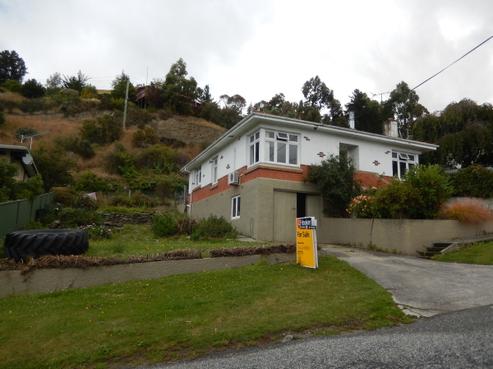 3 Branxholm Street, Roxburgh
