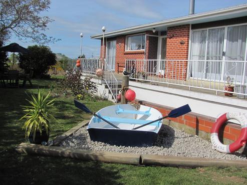 12 Halkirk Street, Karitane