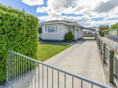 1410 Woodstock Avenue, Mayfair