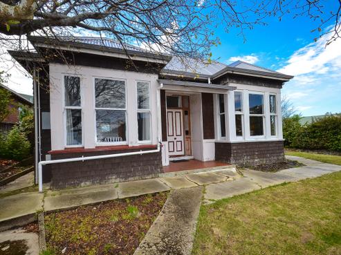 34 County Road, Kaikorai