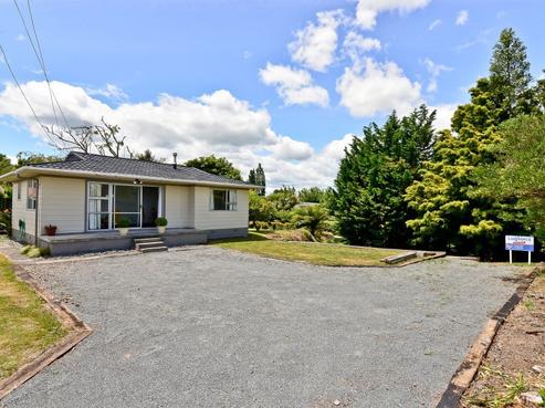 24B Bruce Avenue, Glenview