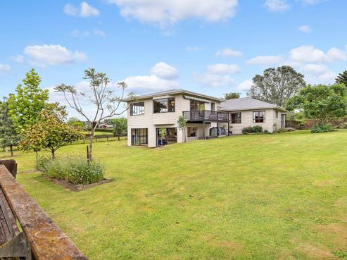 390 Harrisville Road, Buckland