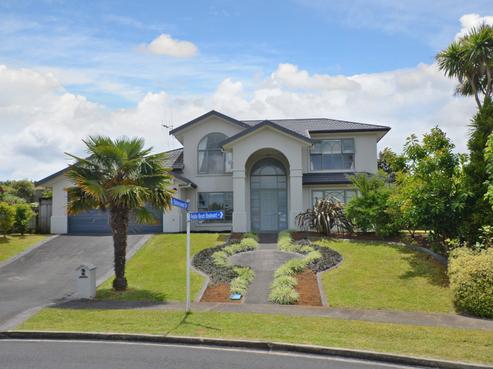 17 Pebble Beach Boulevard, Kamo