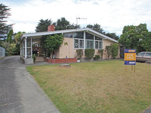 37 Exeter Crescent, Pirimai