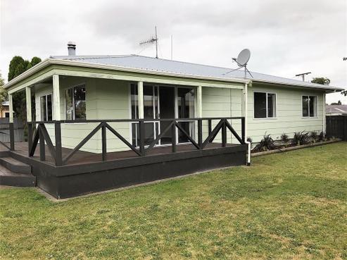 4 Halleys Court, Feilding
