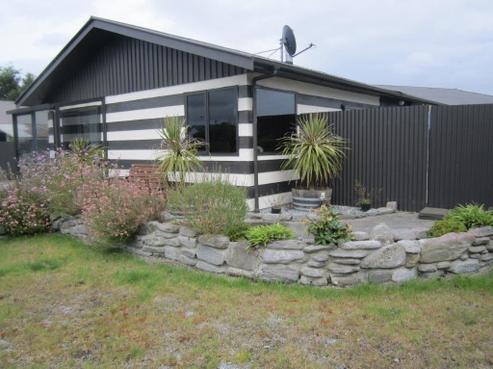 79 Sale Street, Hokitika