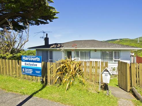 33 Waipounamu Drive, Kelson