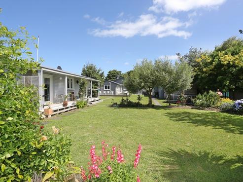 7 Grey Street, Feilding