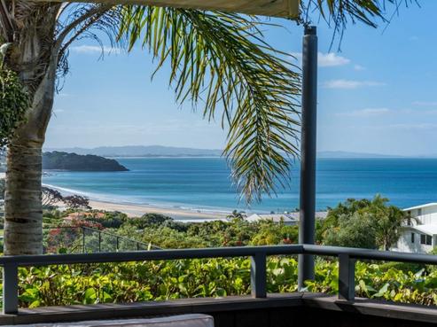 64 Hector Lang Drive, Langs Beach