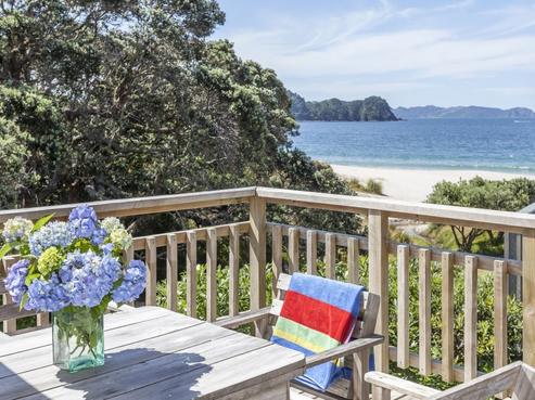 8 Hahei Beach Road, Hahei