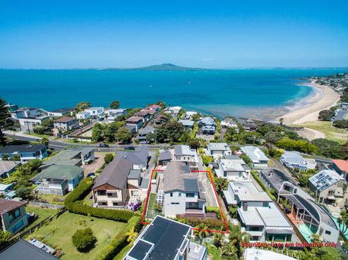 24A Beach Road, Castor Bay