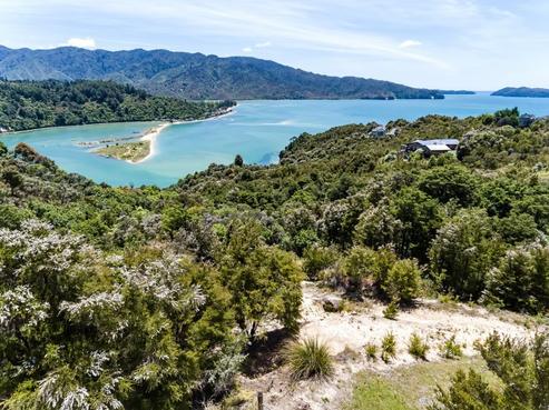 75 Tokongawa Drive, Kaiteriteri