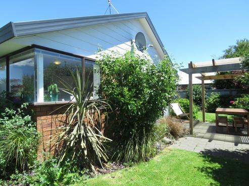 15 Pages Road, Allenton