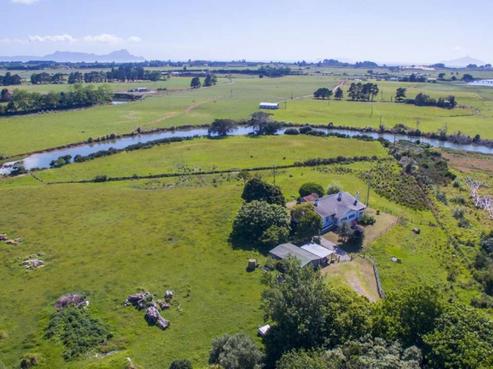 47 Ferry Road, Waipu