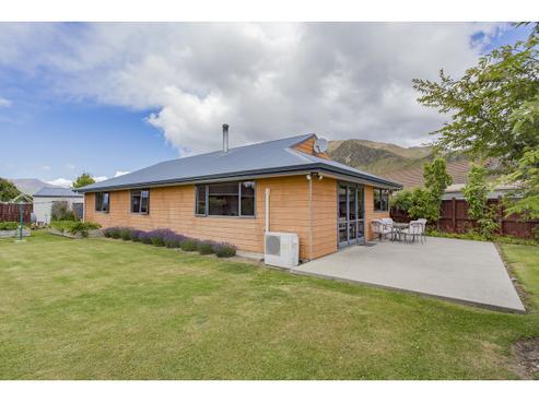 14 Benmore Place, Omarama