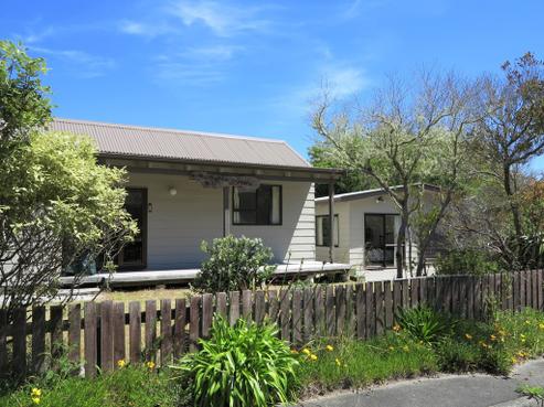 38 Cornwall Place, Tata Beach