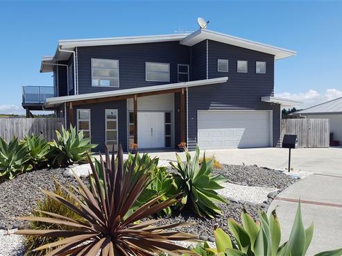 14 Tuturu View, Ruakaka