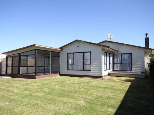 48 Orchard West Road, Ngatea