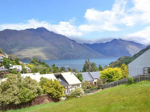 4 Wye Place, Fernhill/Sunshine Bay
