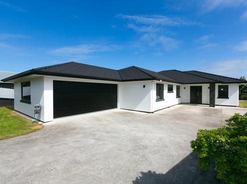49 Alberta Road, Glen Avon