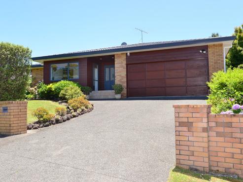 1 Ambassador Glade, Orewa