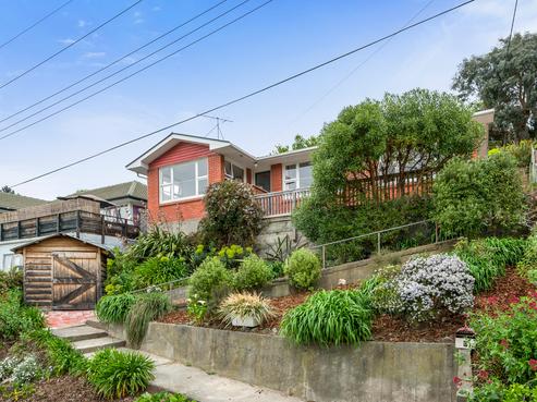9 Walkers Road, Lyttelton
