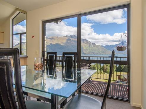 8/8 Mckerrow Place, Fernhill/Sunshine Bay