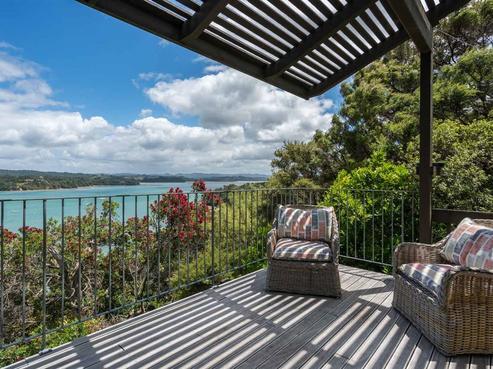 63 Ridge Road, Mahurangi East