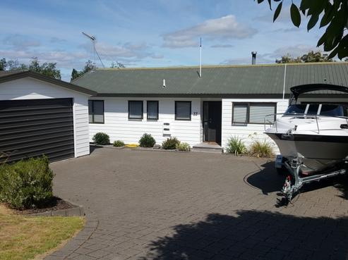33 Boojum Dell, Kinloch
