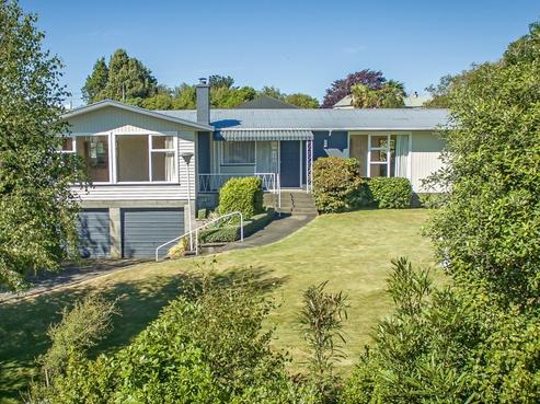 166 Great North Road, Otamatea