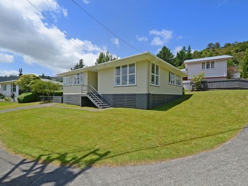 51 Delaney Drive, Stokes Valley