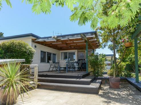 76 Menin Road, Onekawa