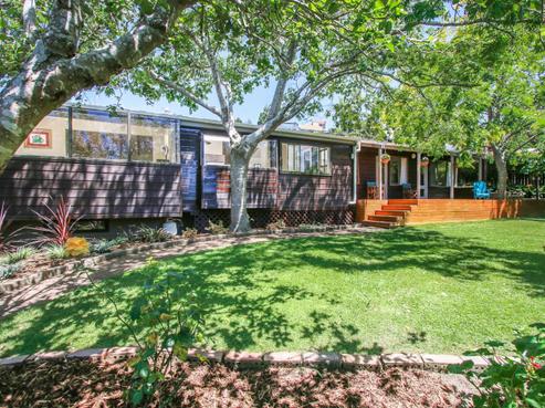 2 Portobello Place, Torbay