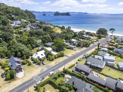 36 Hahei Beach Road, Hahei