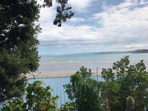 50 Makorori Beach Road, Pouawa