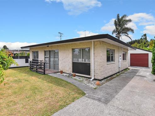 1/3 Beaumaris Way, Conifer Grove