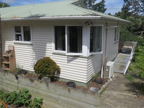 21A Ogle Crescent, Kamo