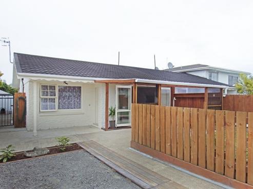 43 Charlotte Street, Glengarry