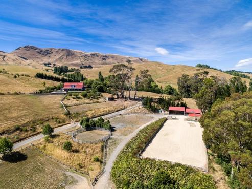 931 Kahuranaki Road, Havelock North