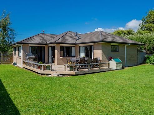 19 Waitohu Valley Road, Otaki