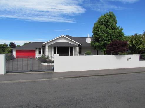 3 Woodham Drive, Allenton